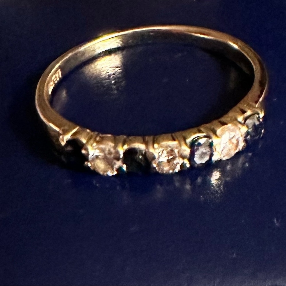 14k vintage solid gold band with diamonds & sapphires - Picture 2 of 10